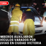 Bomberos auxiliaron vehículos varados por lluvias en Ciudad Victoria